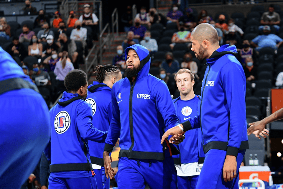 冲刺阶段洛杉矶快船调整名单以备欧冠，手感冰凉环节打磨，底气十足，轮换策略成焦点的简单介绍